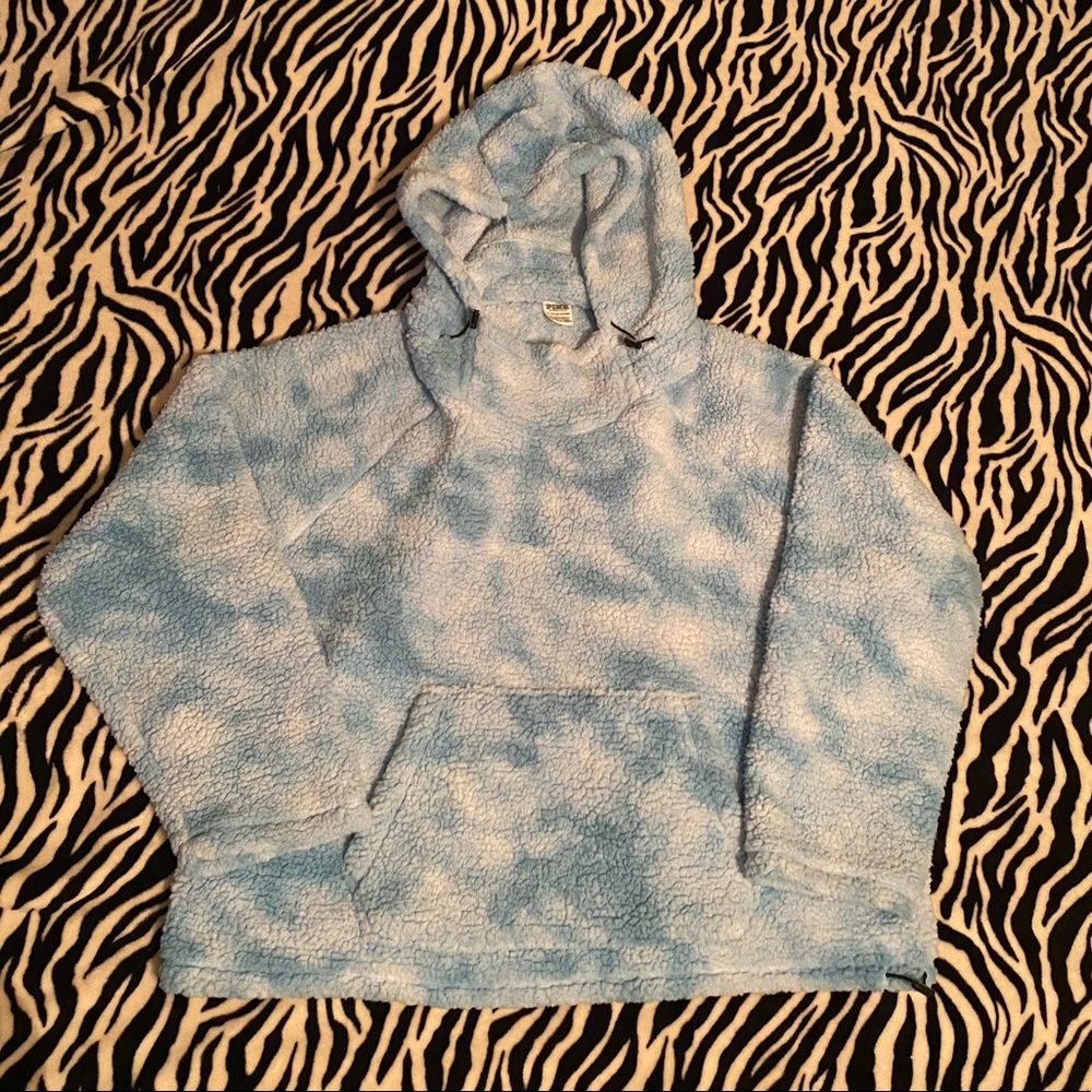 VS Pink tie-dyed Sherpa hoodie Sz XL